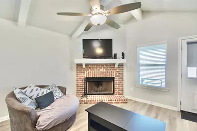 429 Travis Drive, McGregor, TX 76657 - Photo 5