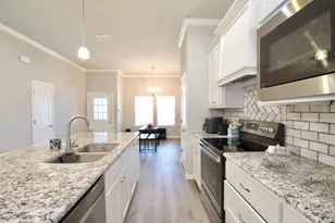 429 Travis Dr, McGregor, TX 76657 - Photo 13