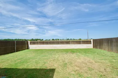 429 Travis Drive, McGregor, TX 76657 - Photo 27