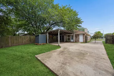 118 E Denton Drive, Euless, TX 76039 - Photo 31
