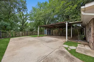 118 E Denton Dr, Euless, TX 76039 - Photo 29