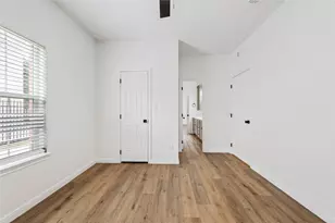 1903 S 11th St, Waco, TX 76706 - Photo 11