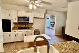 5408 Marshfield Ct, Arlington, TX 76016 - Photo 11