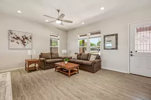 4323 Basswood Ct, Granbury, TX 76049 - Photo 7