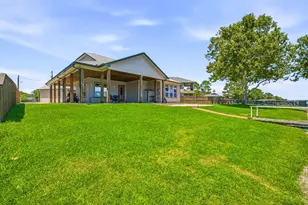 4323 Basswood Ct, Granbury, TX 76049 - Photo 23