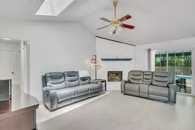 1832 Steinburg Lane, Fort Worth, TX 76134 - Photo 19