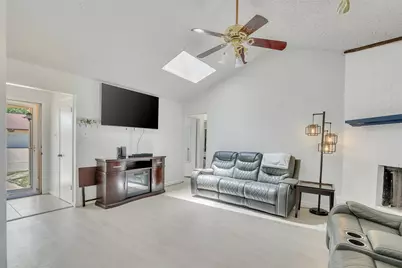 1832 Steinburg Lane, Fort Worth, TX 76134 - Photo 17