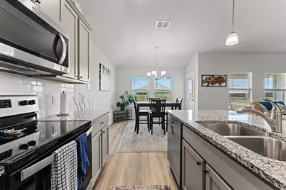 10805 Peperak Court, Waco, TX 76708 - Photo 15