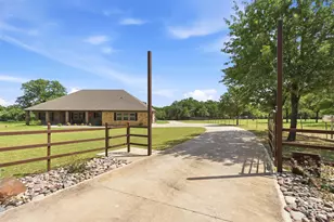 2951 Harwell Lake Rd, Weatherford, TX 76088 - Photo 5