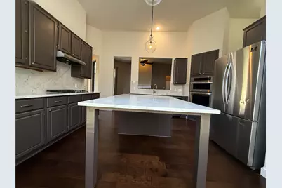 109 Peregrine Drive, McKinney, TX 75072 - Photo 9