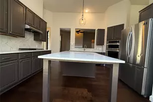109 Peregrine Dr, McKinney, TX 75072 - Photo 9