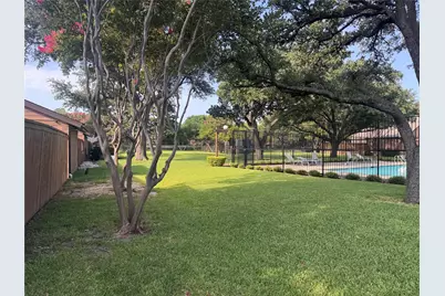 3304 Scarlet Oak Court, Farmers Branch, TX 75234 - Photo 35