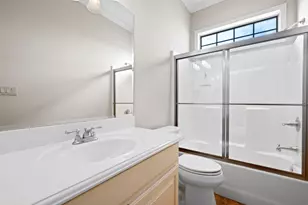 1009 Summerlin Dr, Granbury, TX 76048 - Photo 23