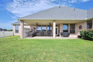 1009 Summerlin Dr, Granbury, TX 76048 - Photo 25