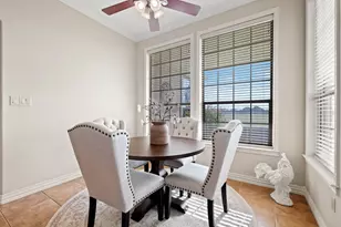 1009 Summerlin Dr, Granbury, TX 76048 - Photo 17