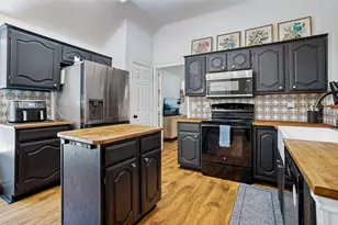 10705 Raleigh Dr, Frisco, TX 75035 - Photo 11