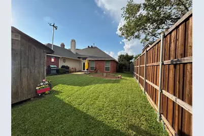 10705 Raleigh Drive, Frisco, TX 75035 - Photo 21