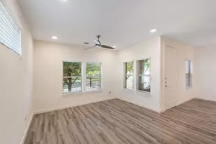 1583 Fiji St, Dallas, TX 75203 - Photo 5