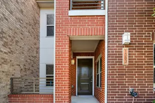 1583 Fiji St, Dallas, TX 75203 - Photo 3