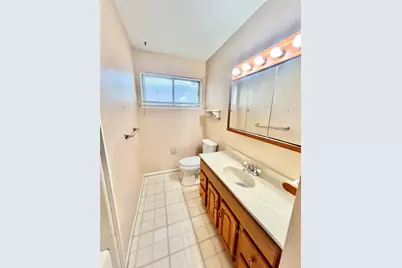 1811 Redwood Street, Arlington, TX 76014 - Photo 19