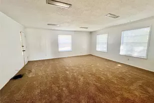 1811 Redwood St, Arlington, TX 76014 - Photo 11