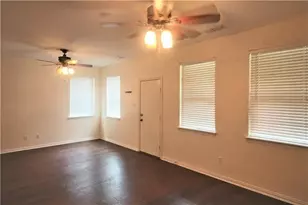 7836 Fox Horn Dr, Irving, TX 75063 - Photo 17
