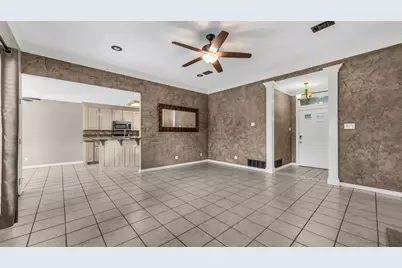 808 W Couts Street, Weatherford, TX 76086 - Photo 11