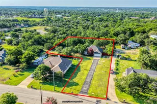 808 W Couts St, Weatherford, TX 76086 - Photo 3
