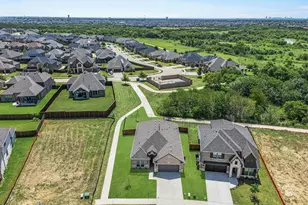 13733 Riola Dr, Little Elm, TX 75068 - Photo 27