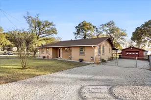 2097 Co Rd 3830, Quinlan, TX 75474 - Photo 3