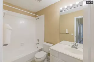 210 Madisson Dr, Euless, TX 76039 - Photo 19