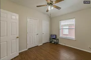 210 Madisson Dr, Euless, TX 76039 - Photo 17