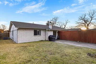 1913 Mission Drive, Garland, TX 75042 - Photo 27