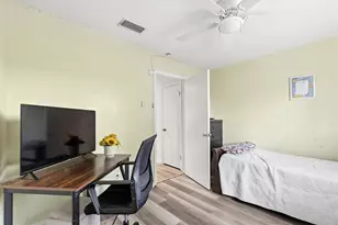 1913 Mission Dr, Garland, TX 75042 - Photo 23
