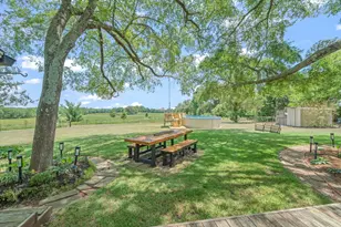 838 Vz County Road 4404, Ben Wheeler, TX 75754 - Photo 27