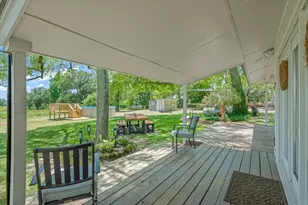838 Vz County Road 4404, Ben Wheeler, TX 75754 - Photo 25