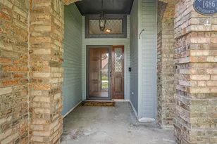 1686 Crosshaven Dr, Lewisville, TX 75077 - Photo 5