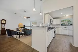 1686 Crosshaven Dr, Lewisville, TX 75077 - Photo 15