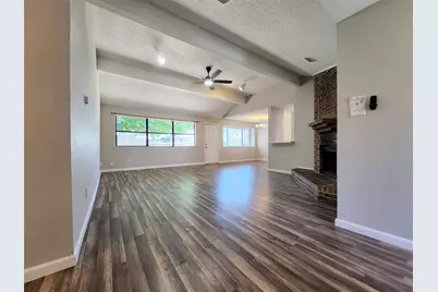 2641 Berkshire Lane, Grand Prairie, TX 75052 - Photo 3