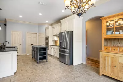 2211 Tanton Sound Court, Granbury, TX 76049 - Photo 11