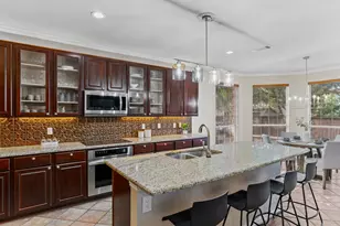 2005 Old York Dr, Keller, TX 76248 - Photo 5