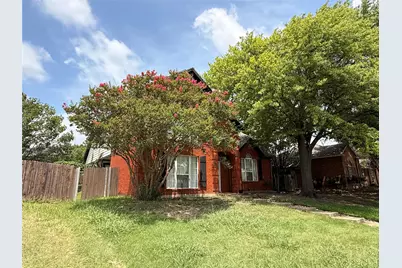 4209 Mulberry Drive, Carrollton, TX 75010 - Photo 3