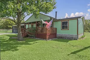 8300 Bluebonnet Cir, Alvarado, TX 76009 - Photo 3