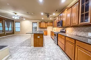 1528 Chestnut Dr, Savannah, TX 76227 - Photo 5