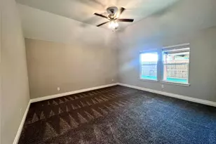 802 Tippit Ln, Greenville, TX 75402 - Photo 5