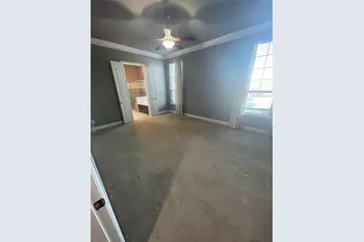 10557 Chaucer Hill Lane, Irving, TX 75063 - Photo 9