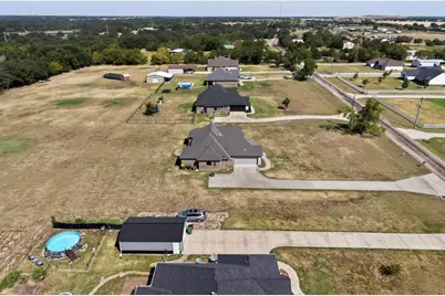 6120 County Road 401, Grandview, TX 76050 - Photo 37