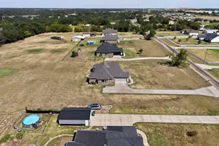 6120 County Rd 401, Grandview, TX 76050 - Photo 37