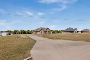 6120 County Rd 401, Grandview, TX 76050 - Photo 33