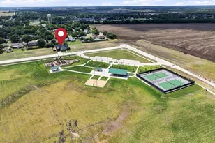 512 Bandera Dr, Howe, TX 75459 - Photo 5
